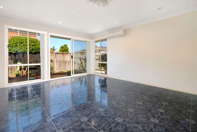 1 Mayman Row, MENAI, NSW 2234