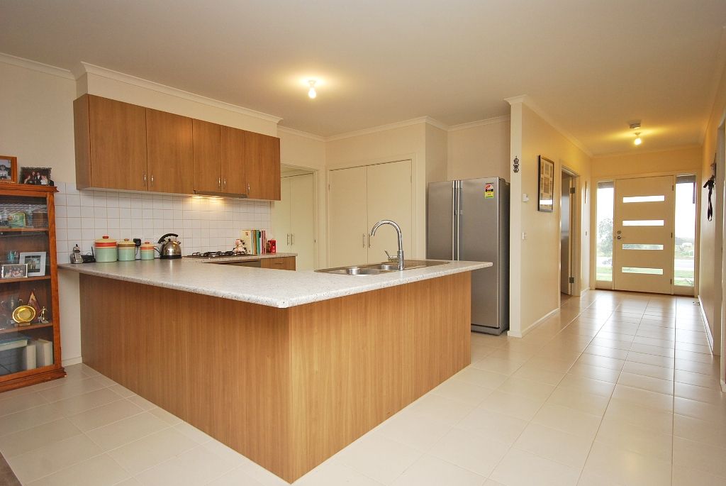 4 Miles Street, SEBASTOPOL, VIC 3356