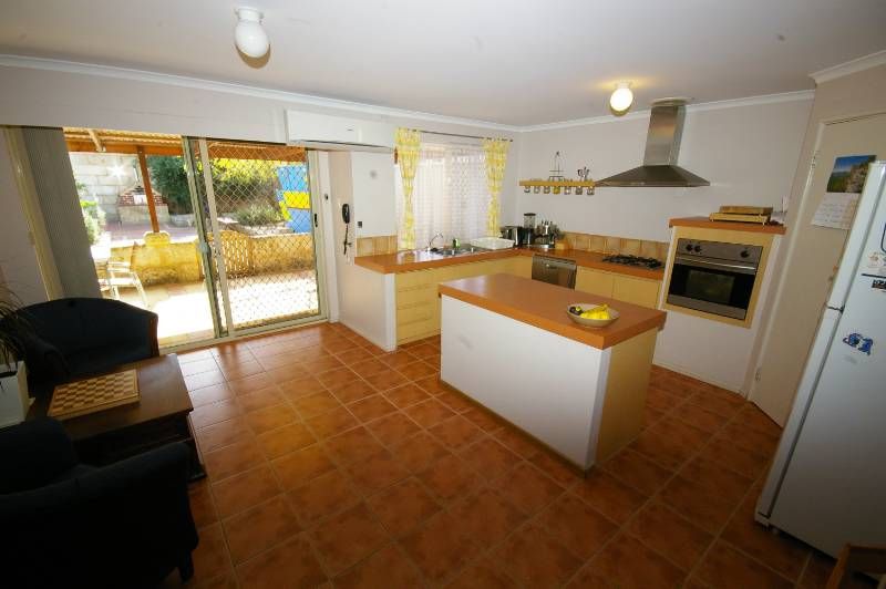 14 Edale Way, WESTMINSTER, WA 6061