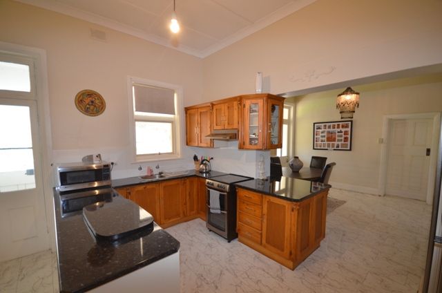 22 South Terrace, KAPUNDA, SA 5373