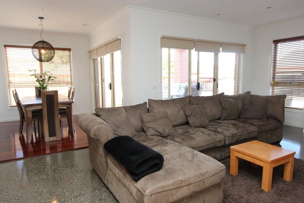 10 Petrel Street, GEELONG WEST, VIC 3218