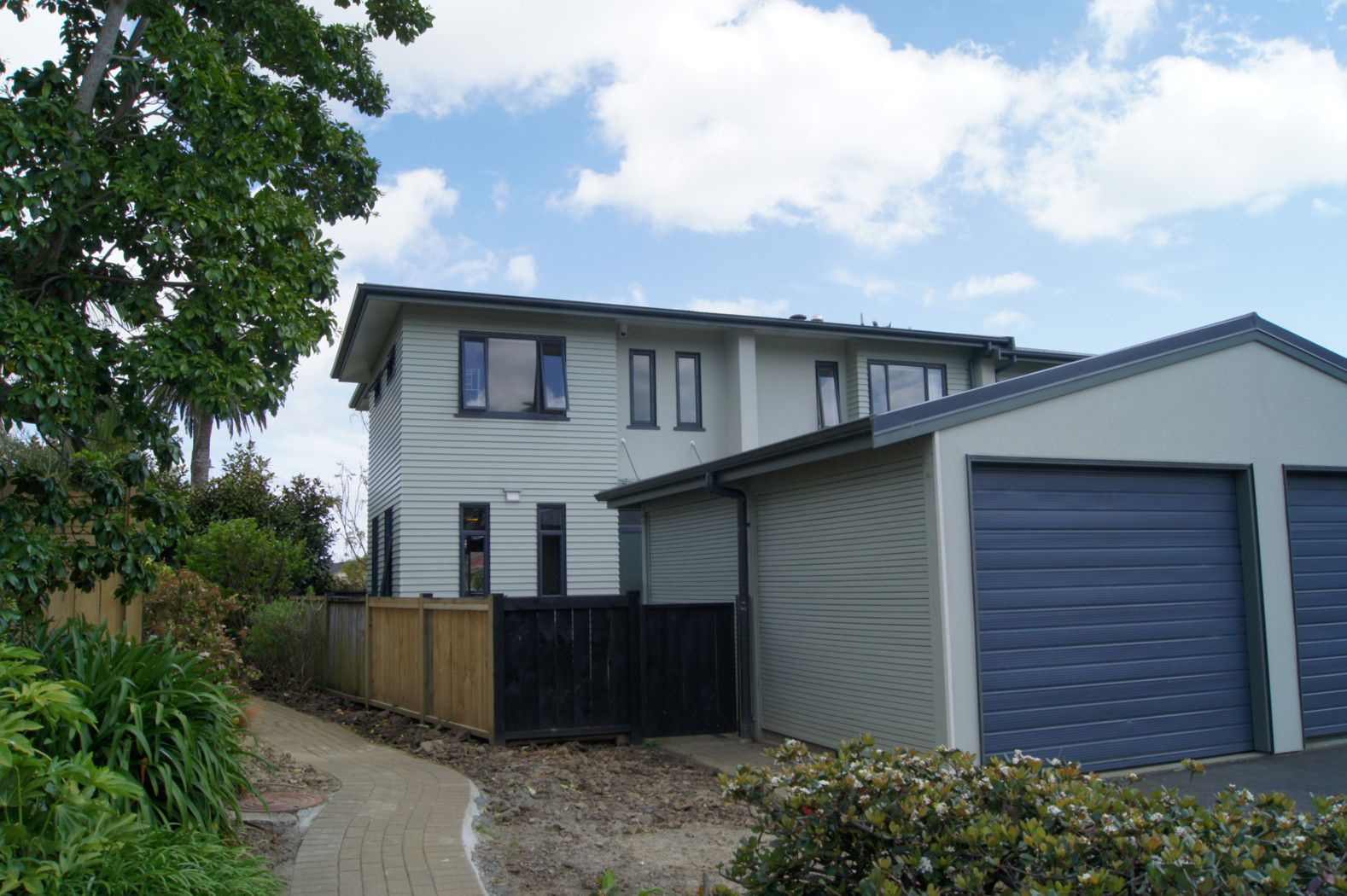 113/2 Armoy Drive, EAST TAMAKI, Manukau City