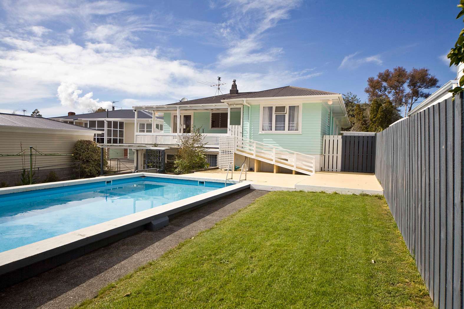 BLOCKHOUSE BAY Auckland City 0600, Blockhouse Bay, Auckland City Real