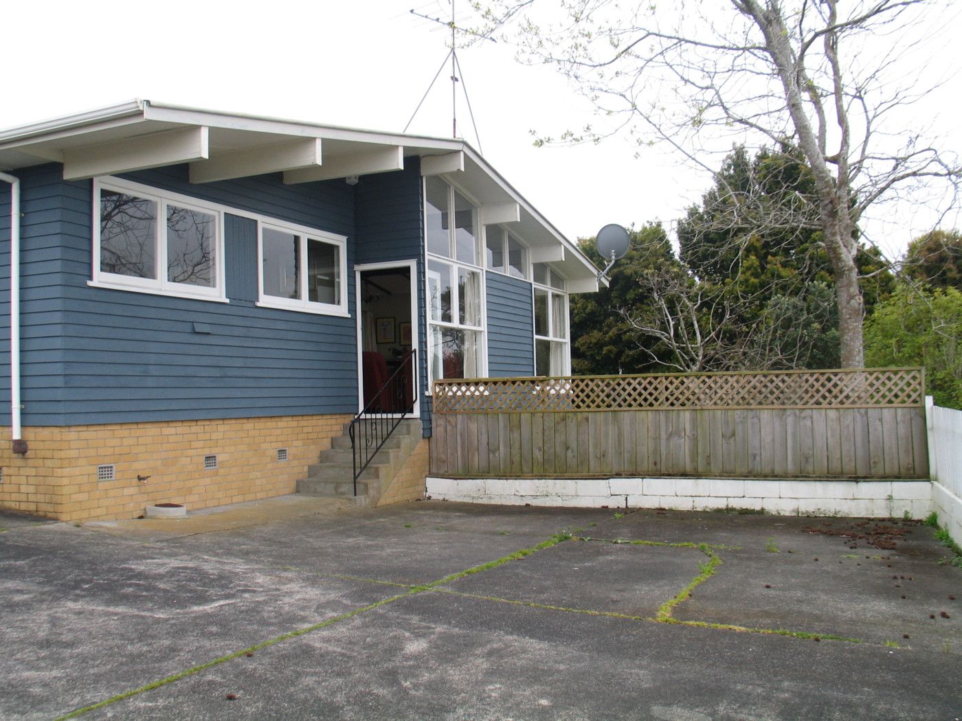 6 Bellringer Road, MASSEY, Waitakere City