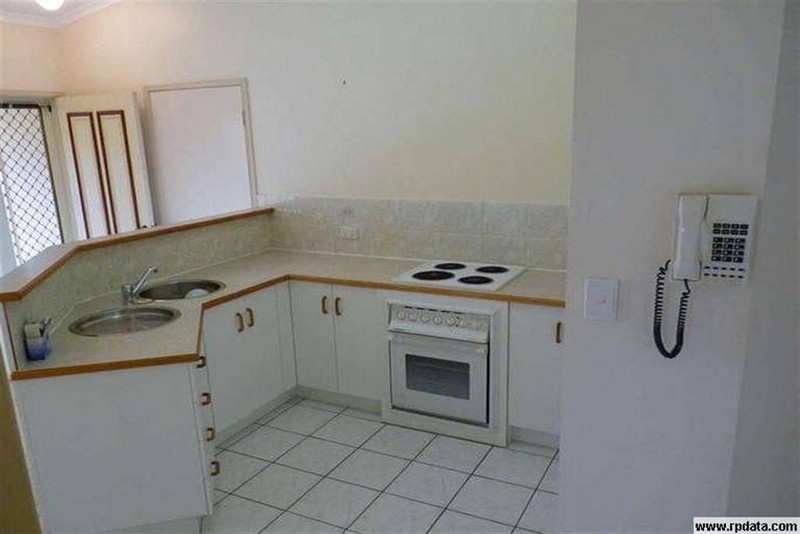 6/137 Freshwater Street, TORQUAY, QLD 4655