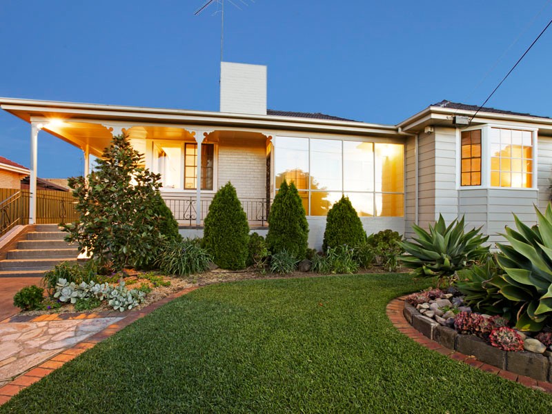 21 Iona Avenue, BELMONT, VIC 3216
