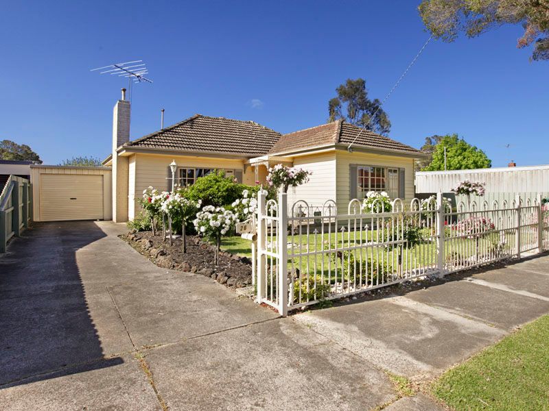 26 Tasman Avenue, BELMONT, VIC 3216