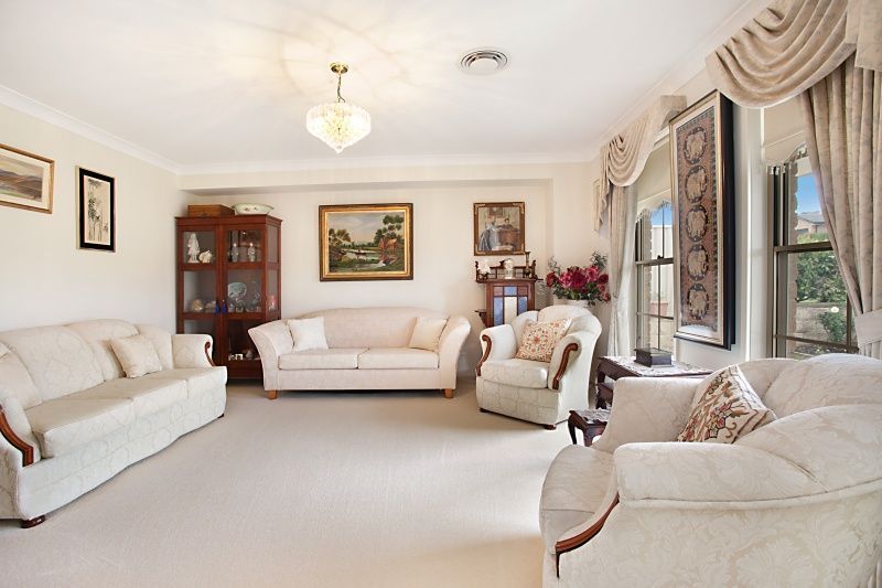 33 Stanton Drive, RAWORTH, NSW 2321