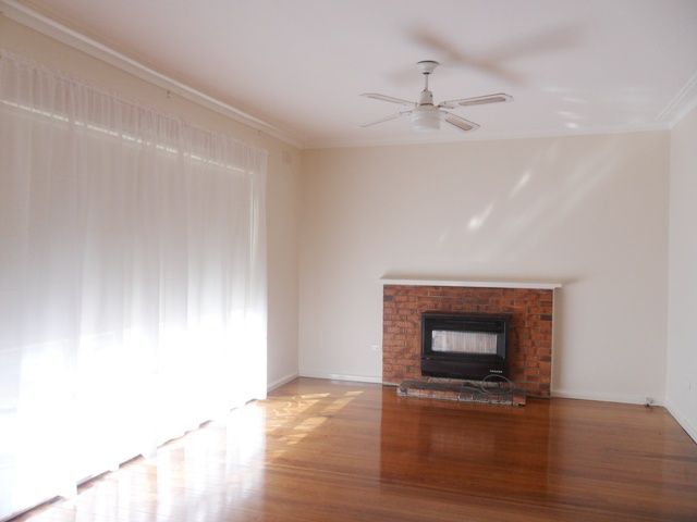 64 Bloomfield Road, NOBLE PARK, VIC 3174