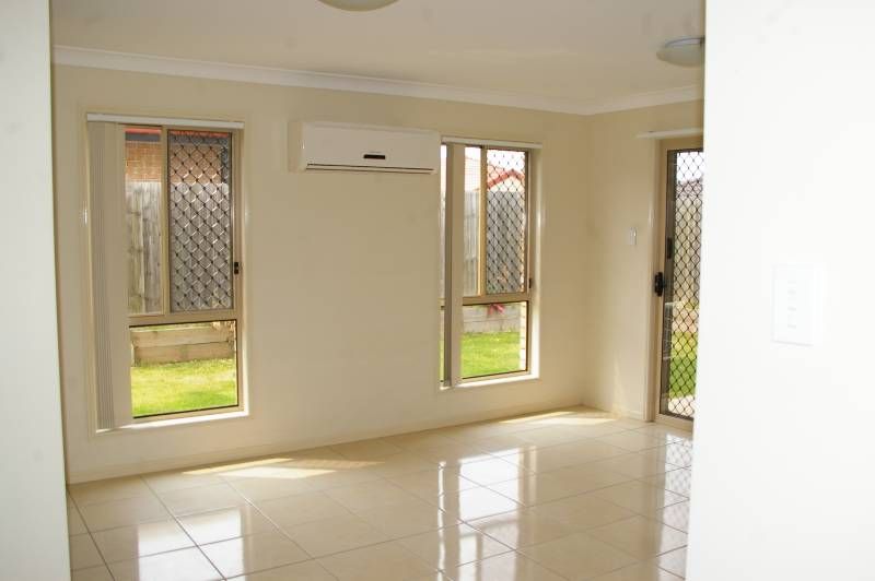 2/39 Amity Drive, ROTHWELL, QLD 4022