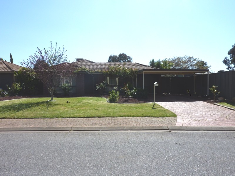 15 Corella Drive, BLAKEVIEW, SA 5114
