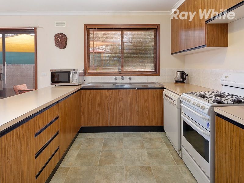 11 Bogong Street, THURGOONA, NSW 2640