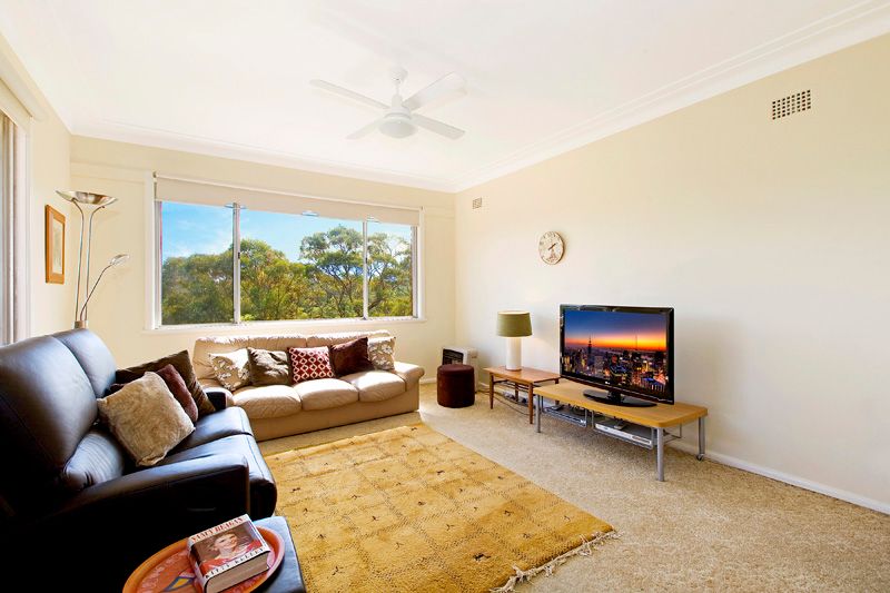 5 Tobruk Avenue, ST IVES, NSW 2075