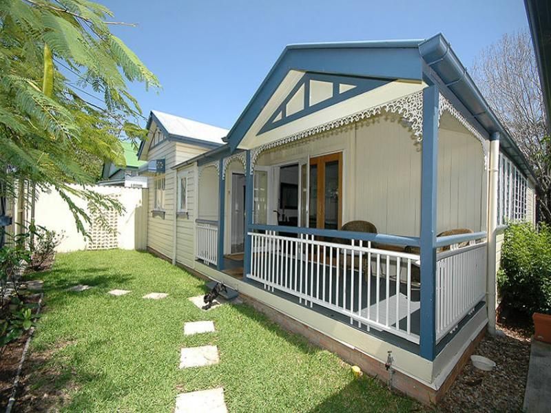 12 Dawson Street, WOOLOOWIN, QLD 4030