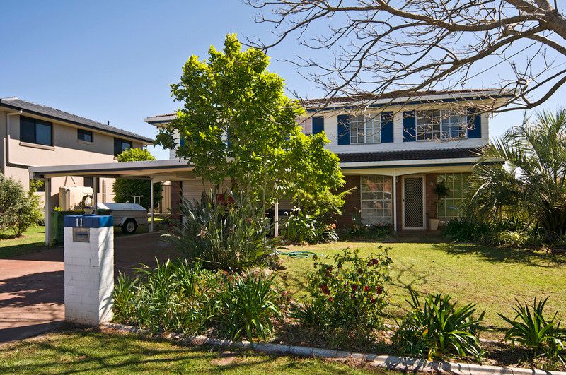 11 Sardon Street, CENTENARY HEIGHTS, QLD 4350