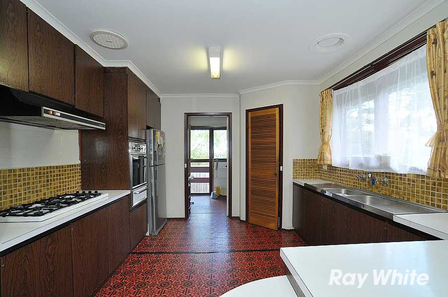 39 Amesbury Avenue, WANTIRNA, VIC 3152