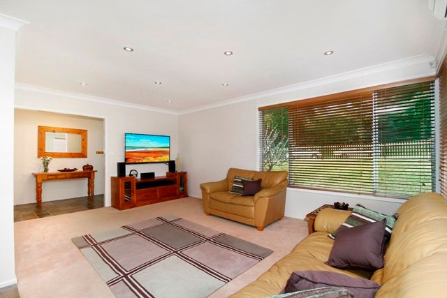 103 Rebecca Parade, WINSTON HILLS, NSW 2153