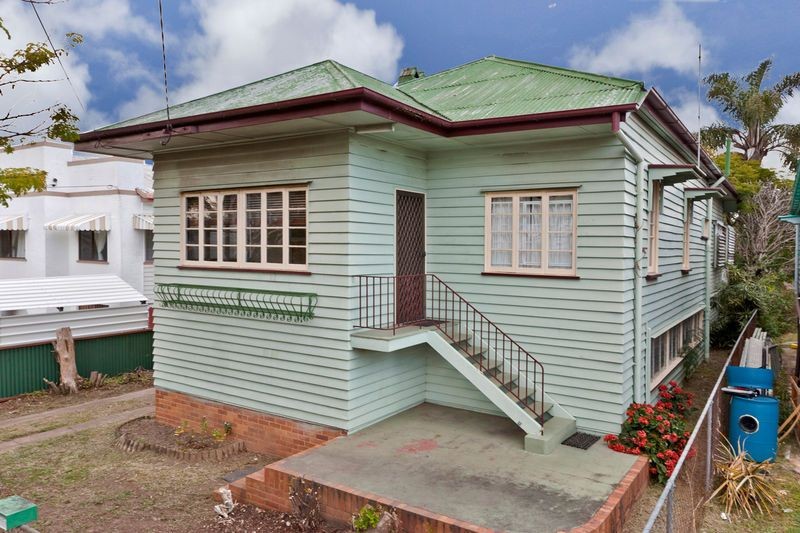 18 Clive Street, ANNERLEY, QLD 4103