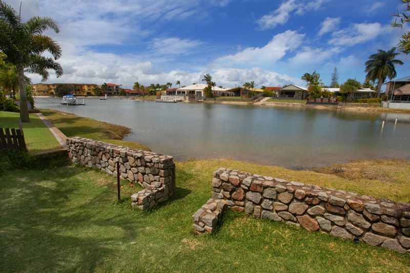 4 Coppabella Crescent, MOOLOOLABA, QLD 4557