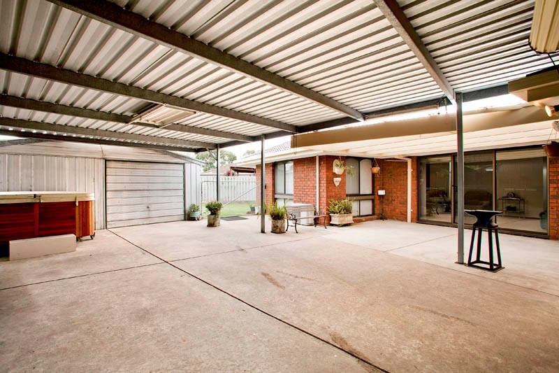 8 Owen Court, CORIO, VIC 3214