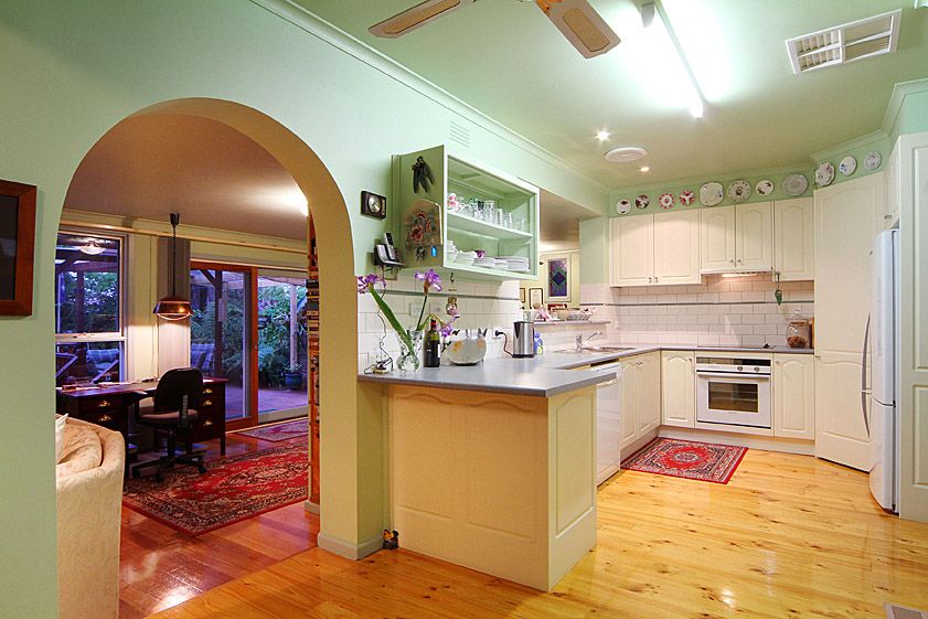 99 Broadhurst Avenue, RESERVOIR, VIC 3073