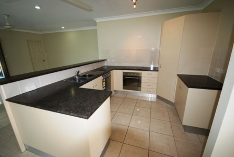 9 Coronado Close, KEWARRA BEACH, QLD 4879