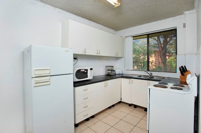 8/4-6 Allen Street, HARRIS PARK, NSW 2150