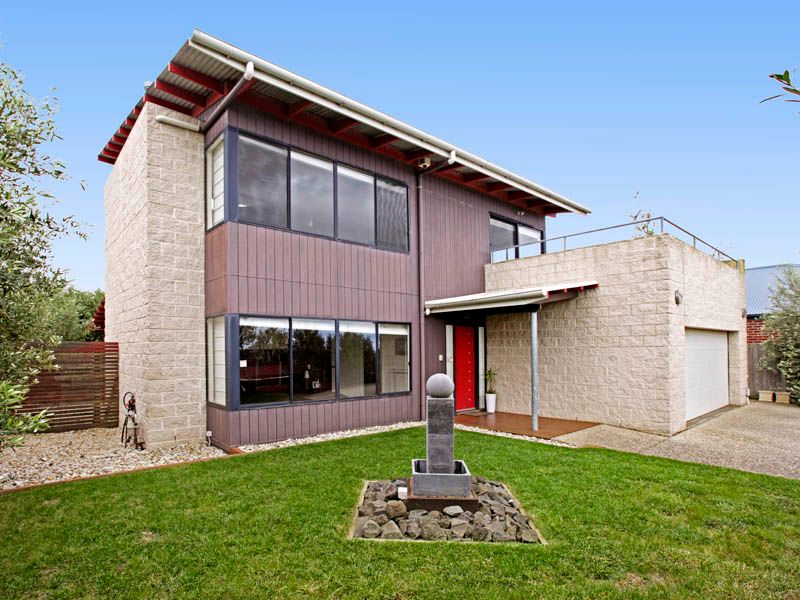 8 Shire Court, HIGHTON, VIC 3216
