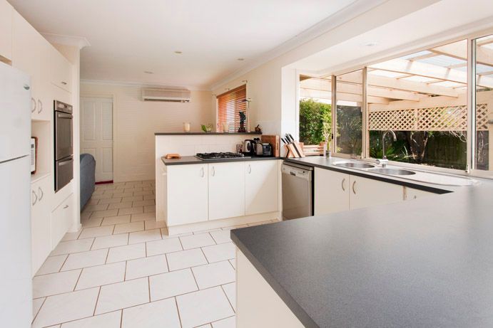 BOMADERRY, NSW 2541