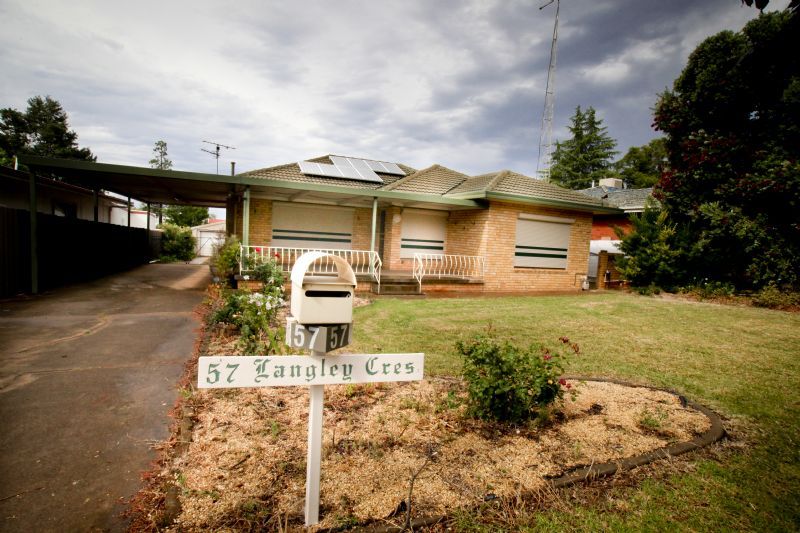 57 Langley Crescent, GRIFFITH NSW 2680