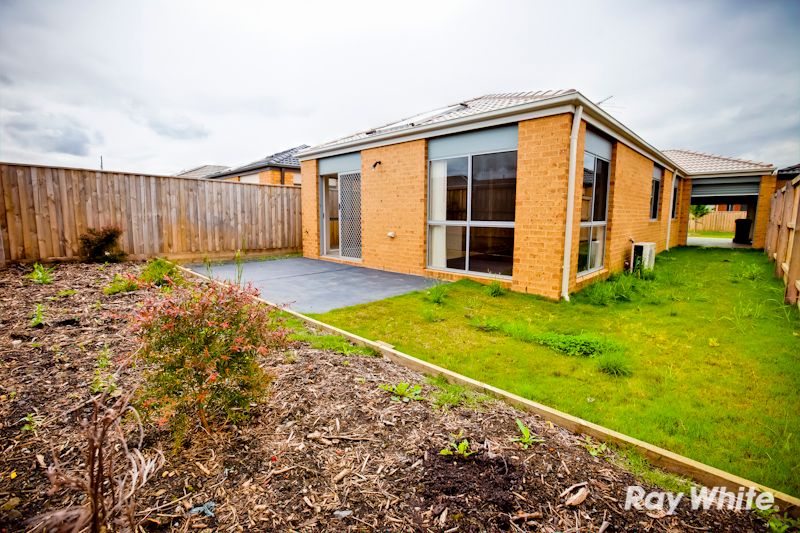 5 Central Avenue, PAKENHAM, VIC 3810