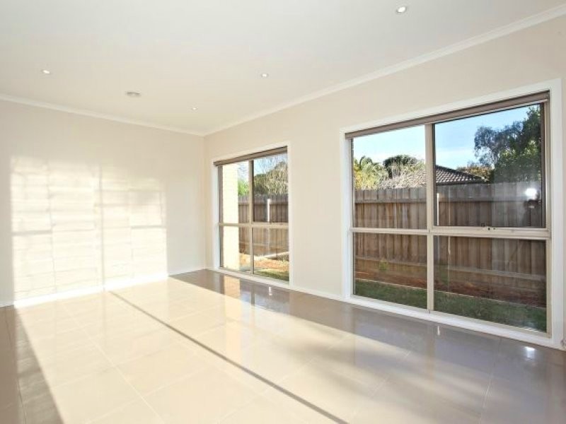 182b Frankston Dandenong Road, SEAFORD, VIC 3198
