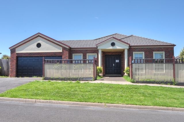 240 Russell Street, DENNINGTON VIC 3280