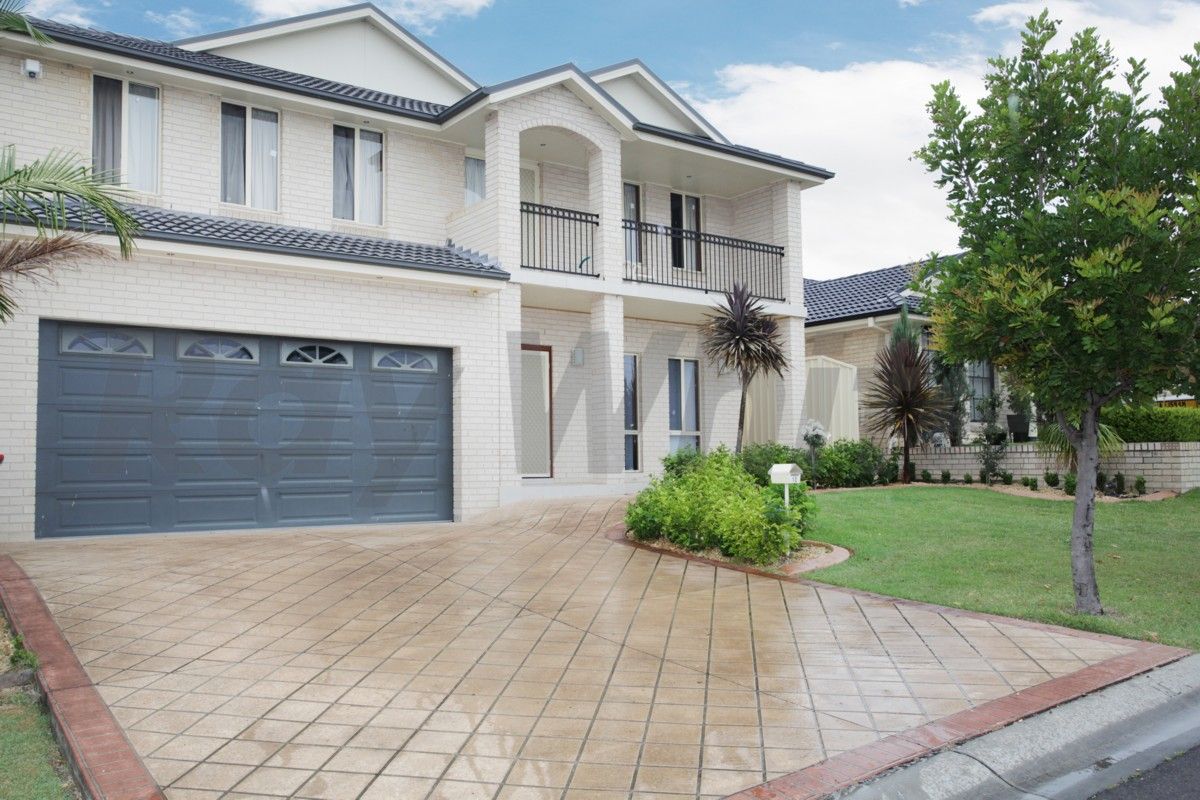 10 Osprey Avenue, GLENMORE PARK, NSW 2745