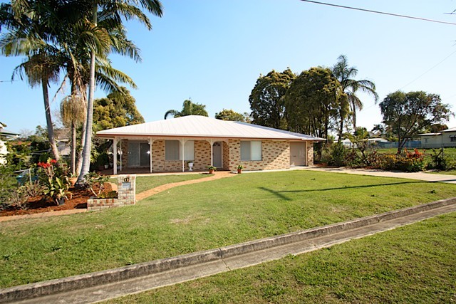 49 Flint Street, NORTH IPSWICH, QLD 4305