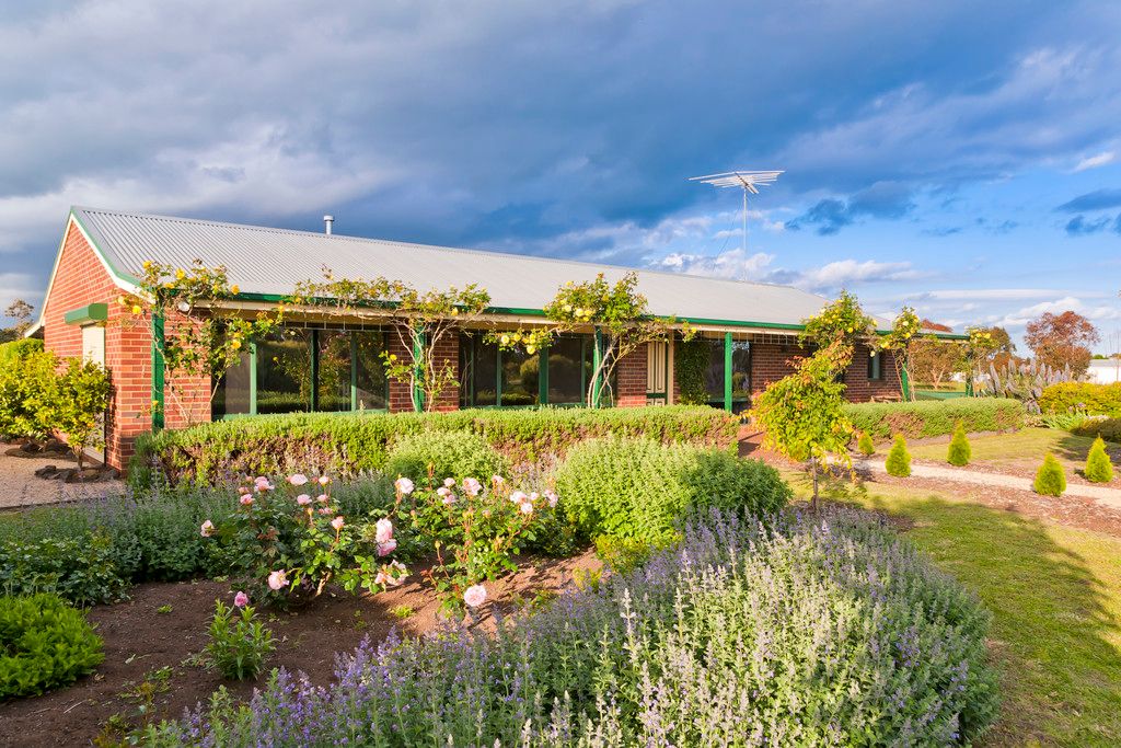 4 Glennette Court, BANNOCKBURN VIC 3331
