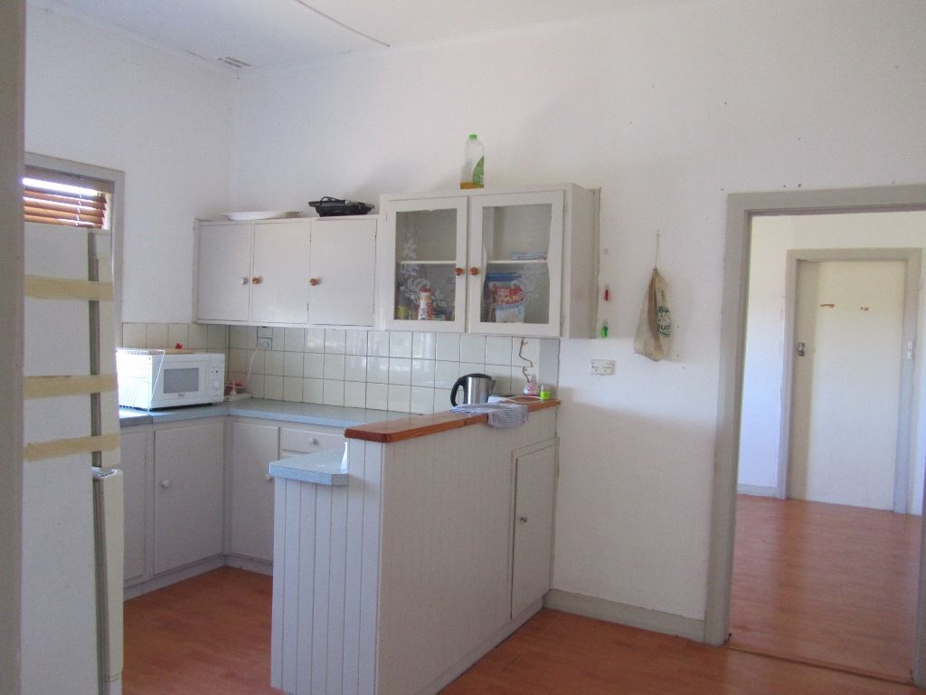 494 Beattie Road, WAGGRAKINE, WA 6530