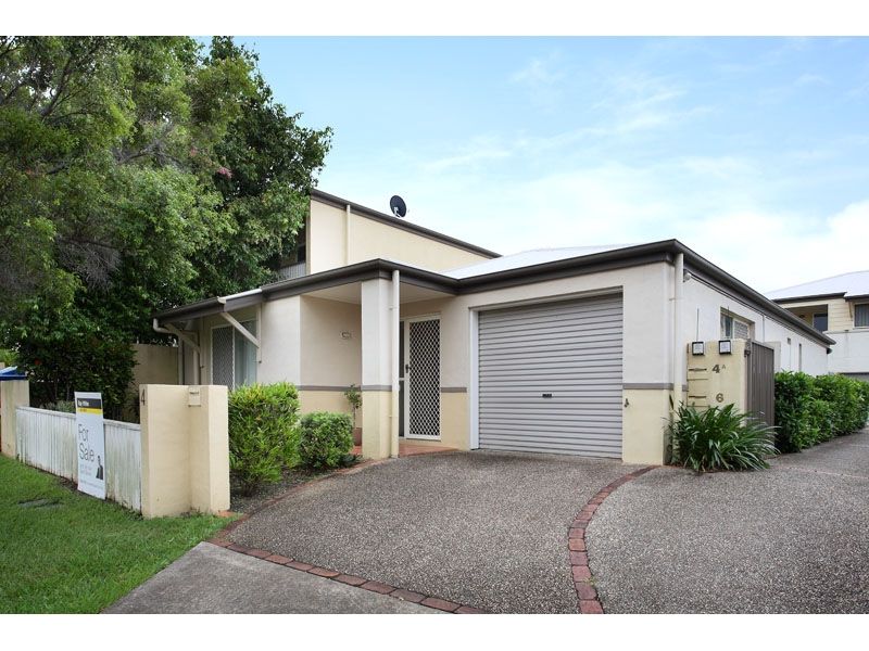 8 Aminya Street, MANSFIELD QLD 4122
