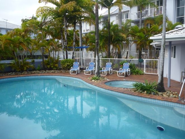 12 Whiting Street, LABRADOR QLD 4215