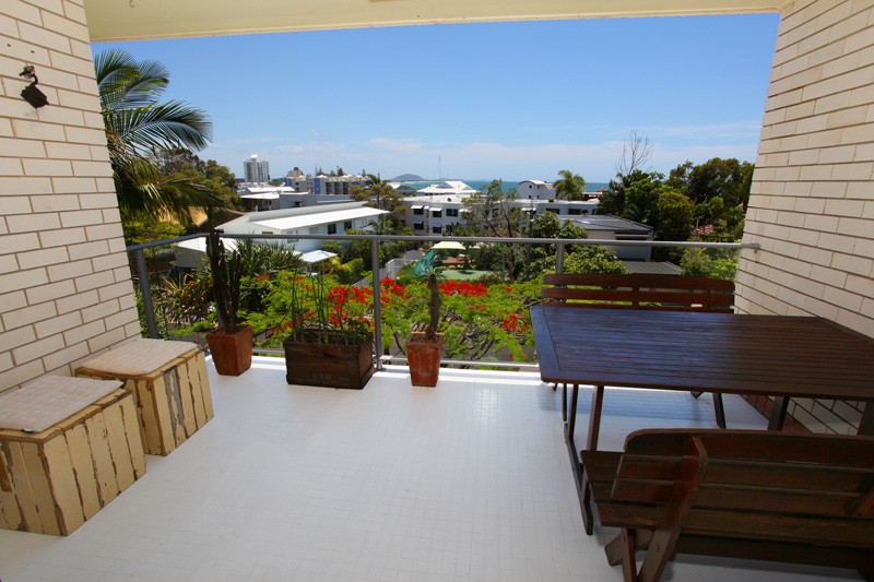 6/10 Janet Street, ALEXANDRA HEADLAND, QLD 4572