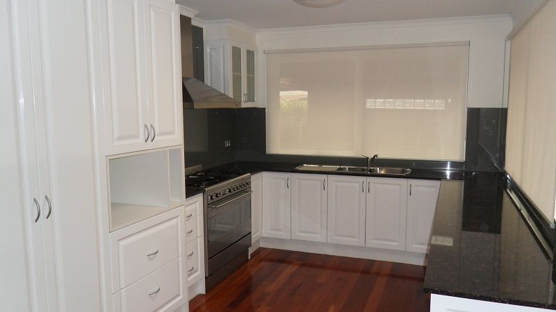 2 Willandra Court, TAYLORS LAKES, VIC 3038