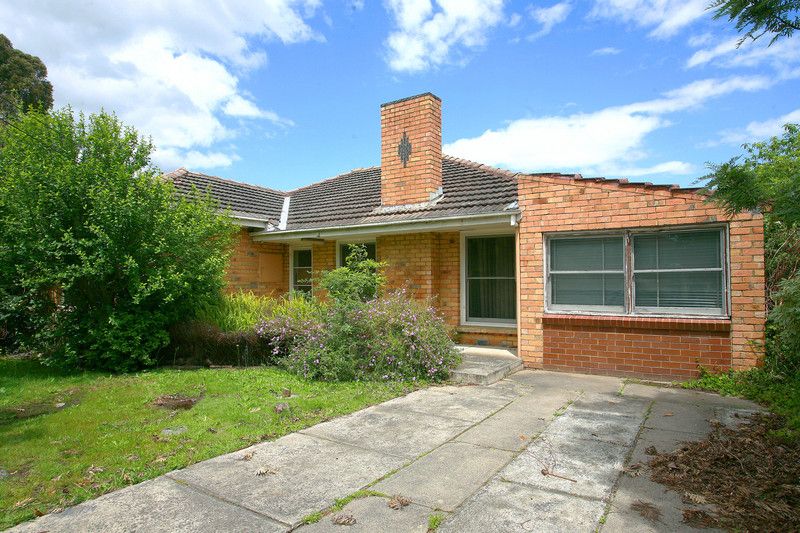 28 Oswald Street, DANDENONG VIC 3175