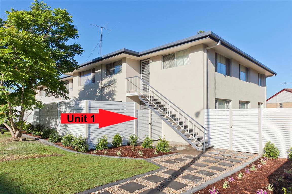 3 Honeysuckle Street, MANSFIELD QLD 4122