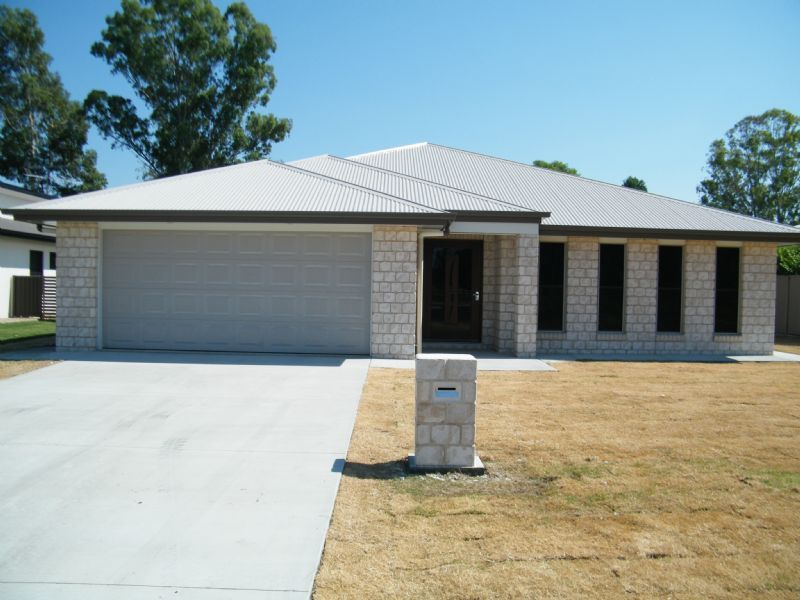 89 Sommerfeld Crescent, CHINCHILLA QLD 4413