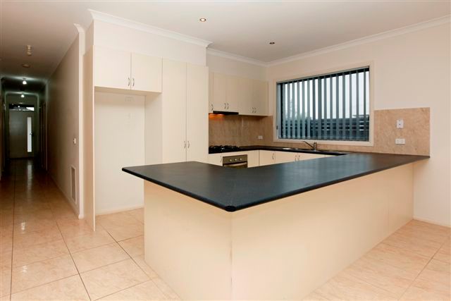 8  Waterway Street, CRAIGIEBURN, VIC 3064