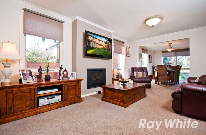 10 Woodview Place, KNOXFIELD, VIC 3180