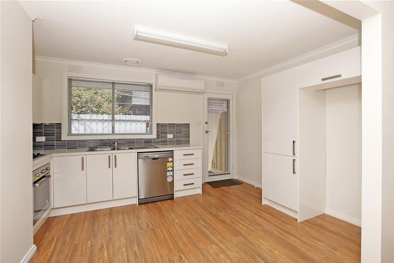 1-4/19 Clifton Grove, PRESTON, VIC 3072