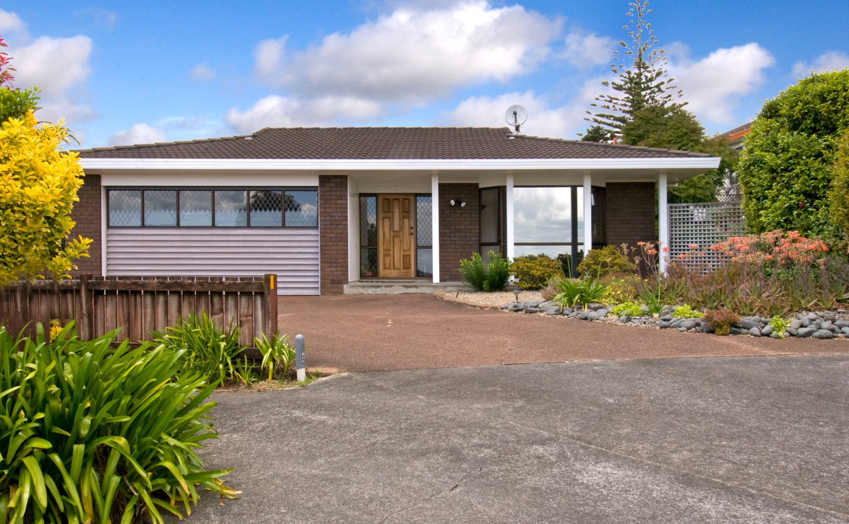 10 Pitlochry, HIGHLAND PARK, Manukau City