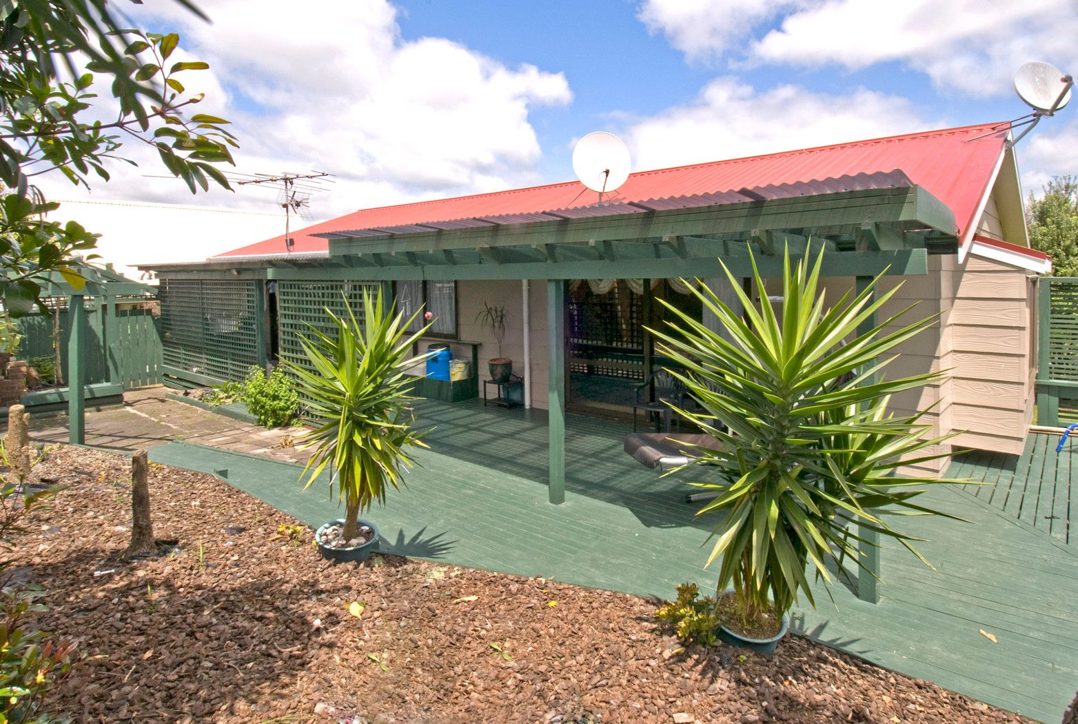 2 Gosford Drive, Botany Downs, Manukau City