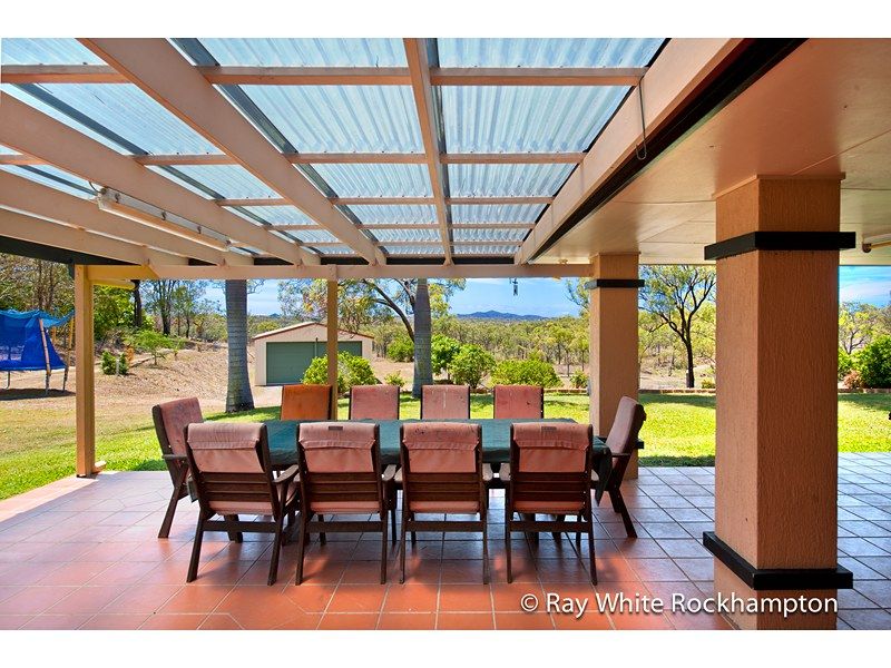 25 Samuel Crescent, PARKHURST, QLD 4702